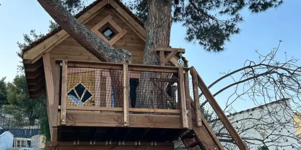 Cabane fantaisie en mer et montagne