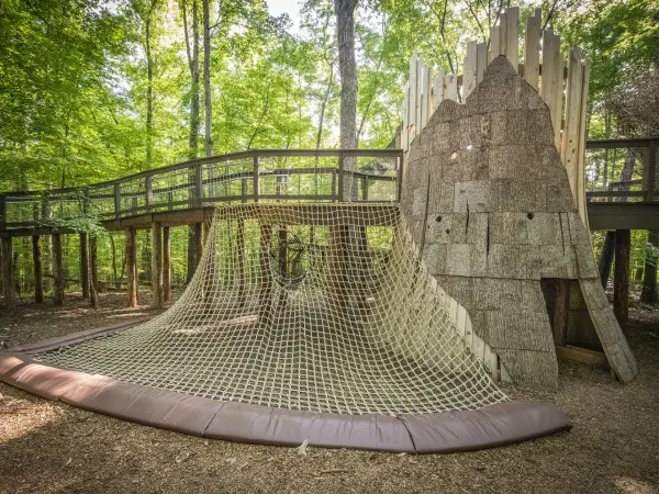 AIRE DE JEUX 1